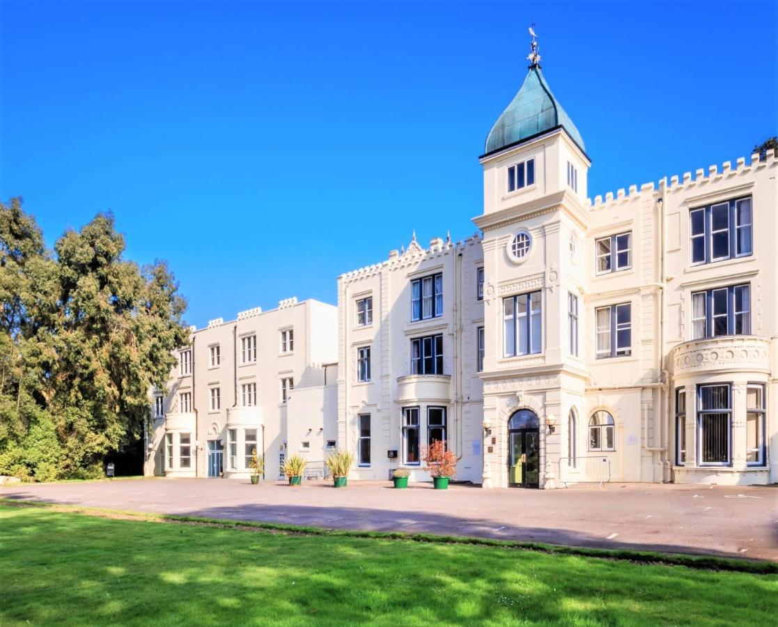Botleigh Grange Hotel & Spa Hedge End Exterior photo
